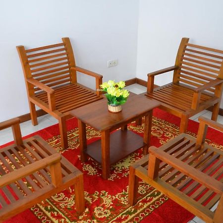 Hotel Mandakini บัททารามุลลา ภายนอก รูปภาพ